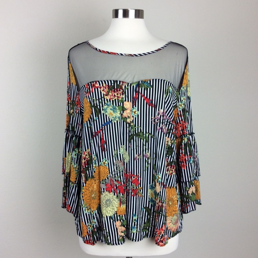 Unique Spectrum stripe floral top Size 1X